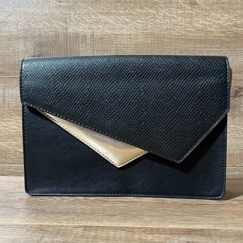 Authentic Bebe Clutch Black and‎ Gold Two Flaps Classic Style Evening Holiday - Picture 5 of 15